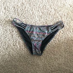Triangle Print Bikini Bottoms